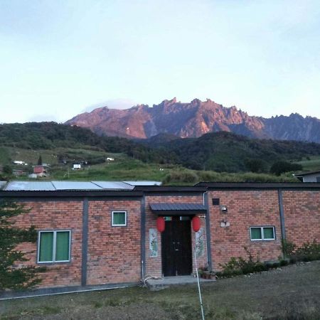 Komowanan Homestay Kundasang ภายนอก รูปภาพ